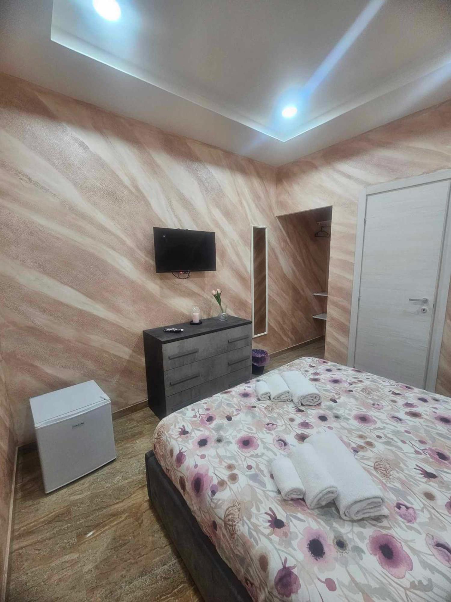 Golden House Sicily Ξενοδοχείο Κατάνια Εξωτερικό φωτογραφία